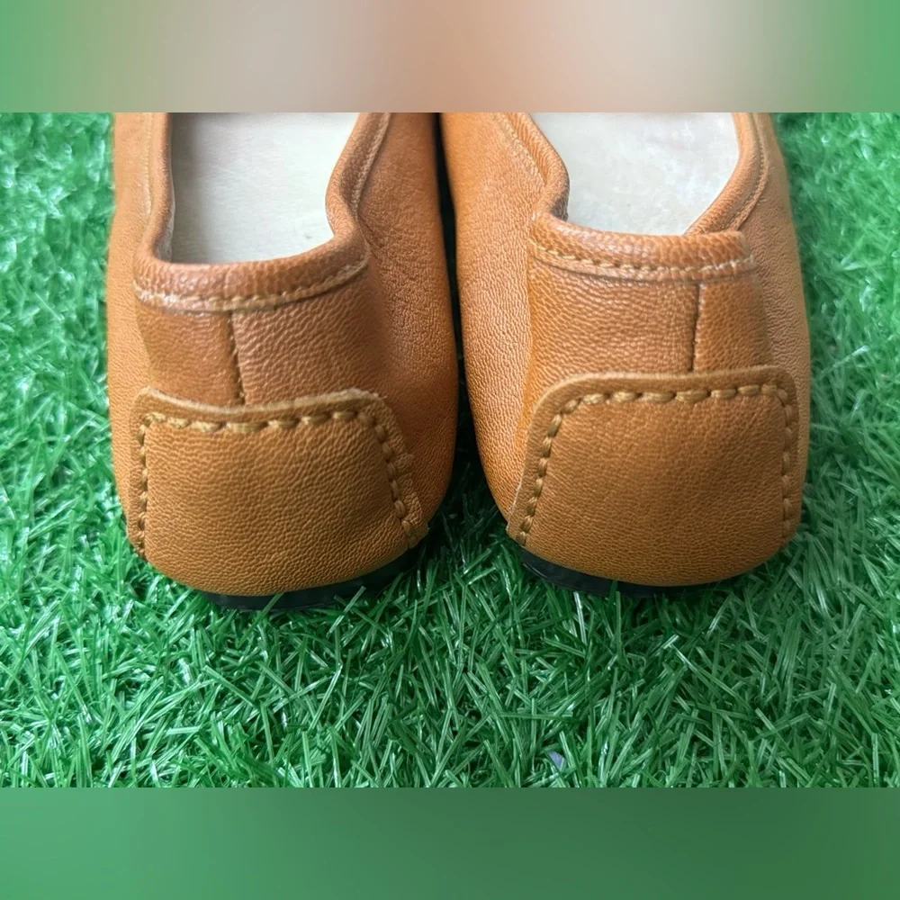Michael Kors‎ Women's Tan Loafers